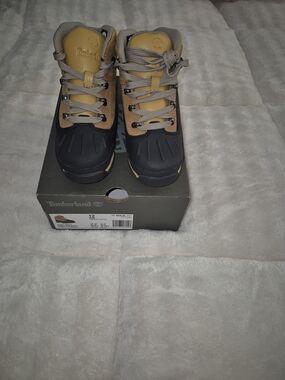 Timberland Black and Wheat Two-Tone Duck Boots